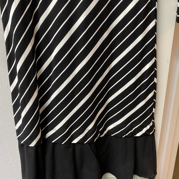 🖤🤍WHBM • dress • XXS • EUC - Picture 3 of 4